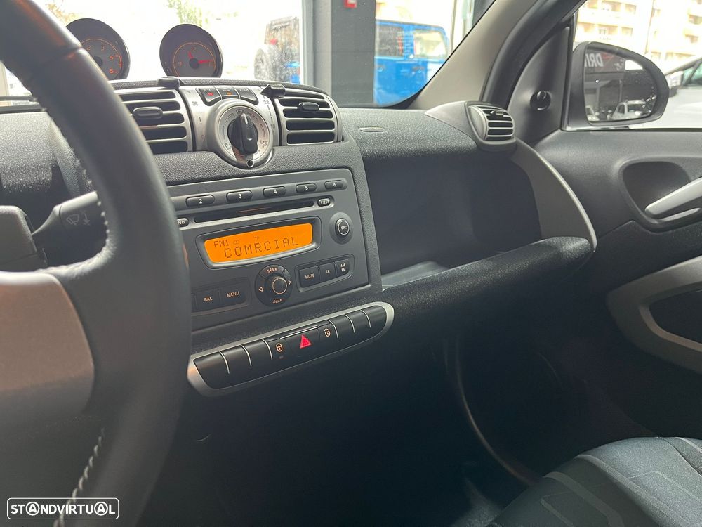 Smart ForTwo Coupé cdi softouch passion dpf - 18