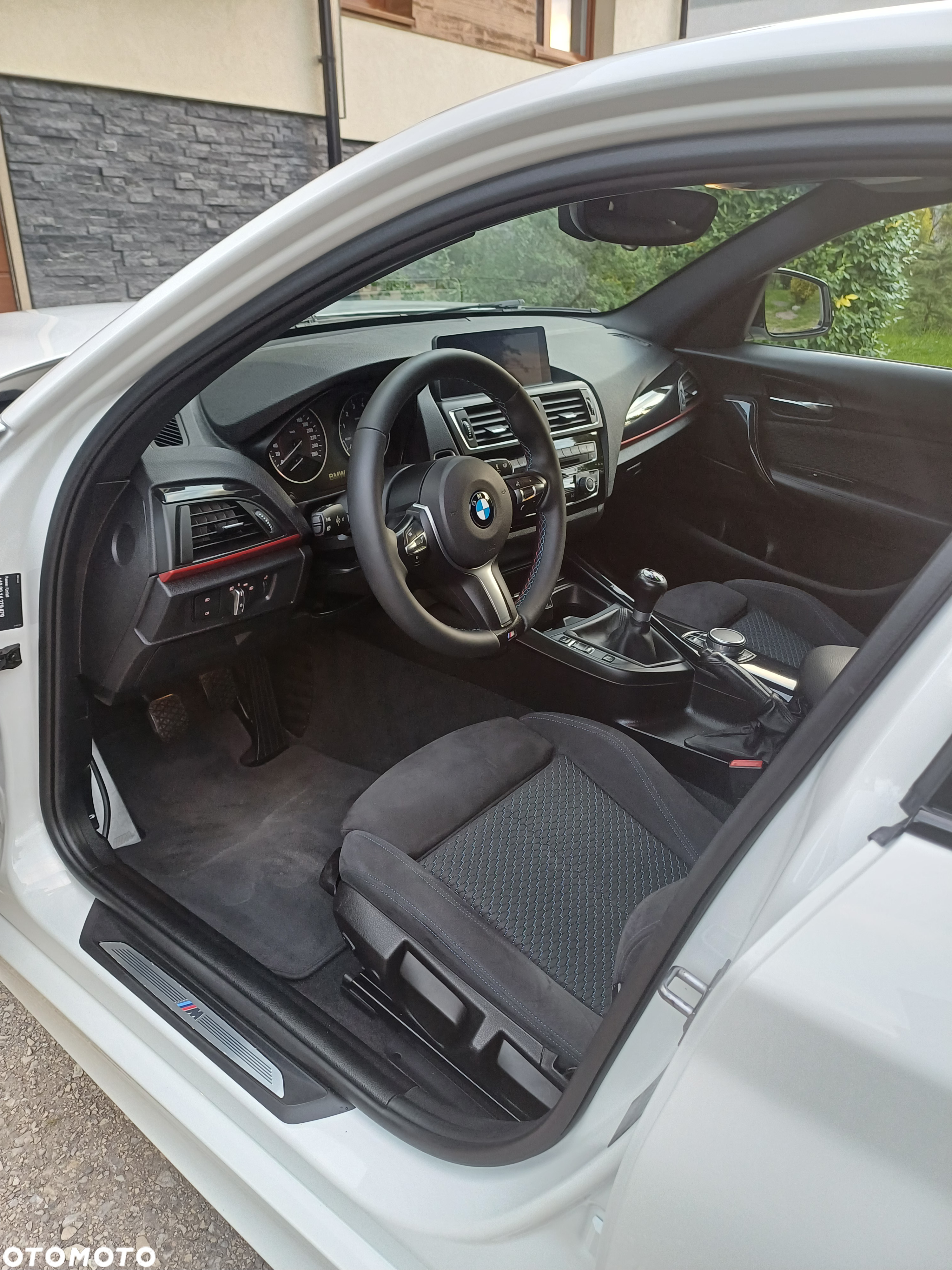BMW Seria 1 120i M Sport - 10
