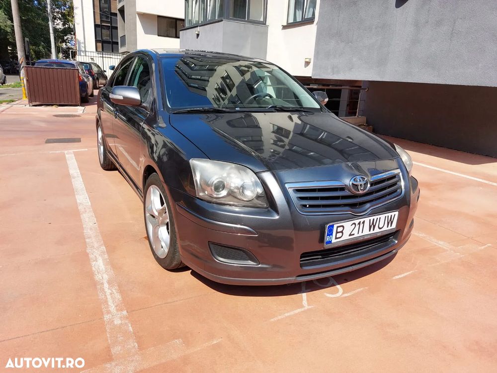 Toyota Avensis 2.0 D-4D Elegance - 8