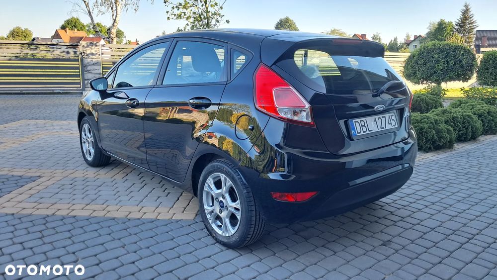 Ford Fiesta 1.25 Champions Edition - 4