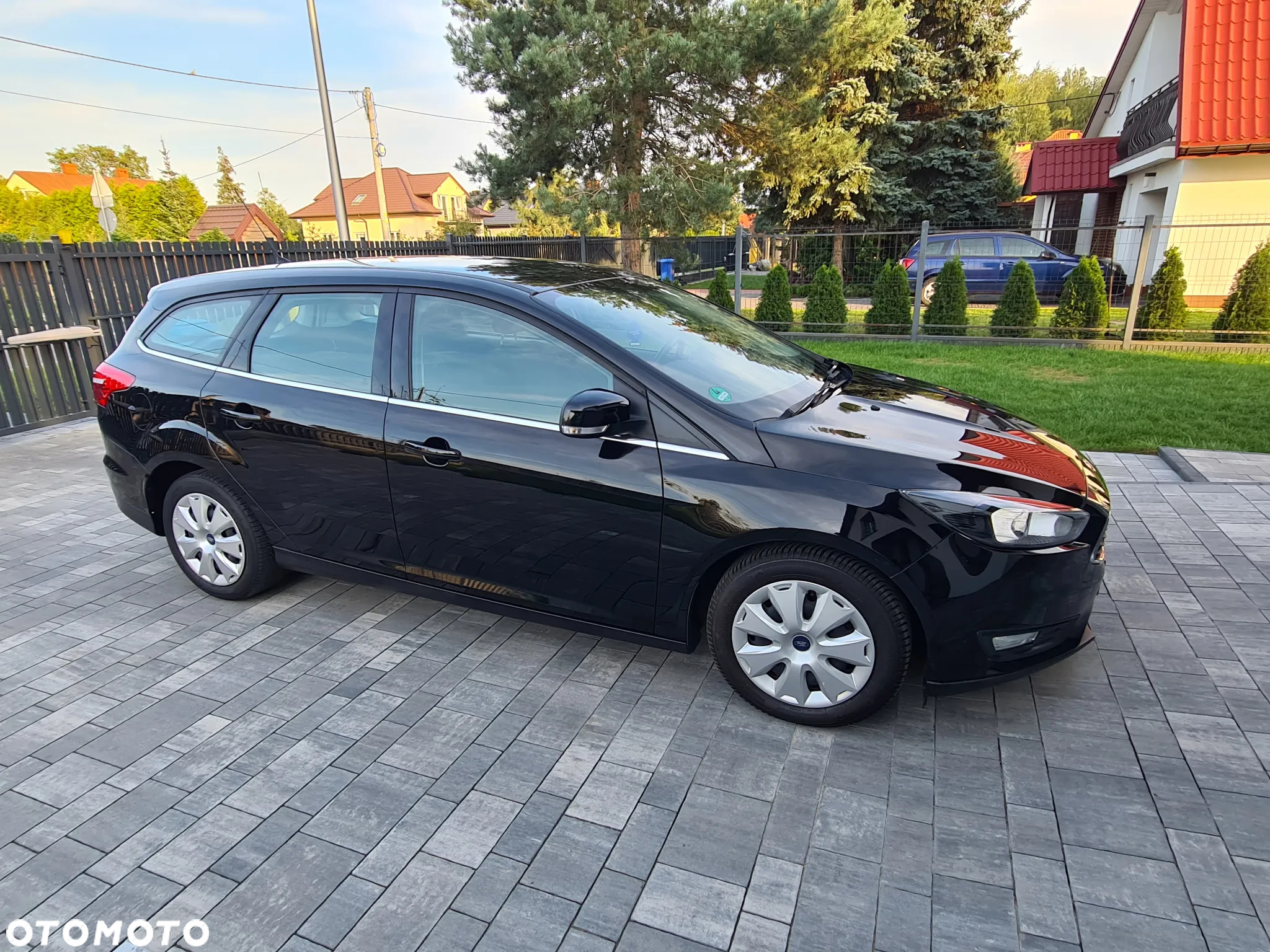 Ford Focus 1.0 EcoBoost Start-Stopp-System Business Edition - 26