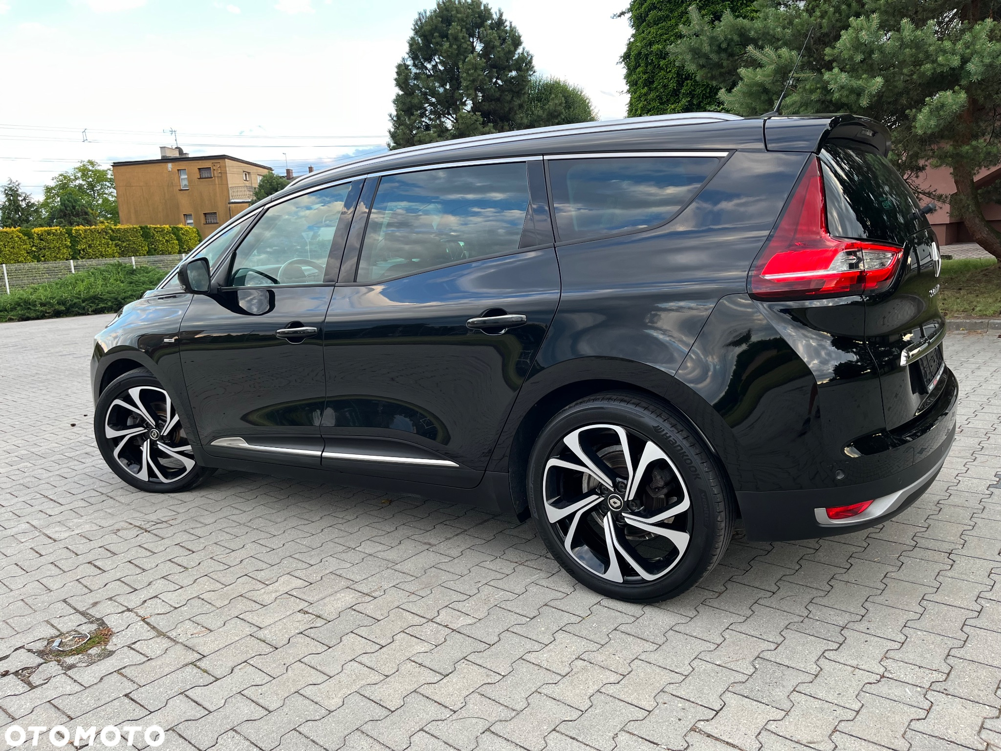 Renault Grand Scenic - 33