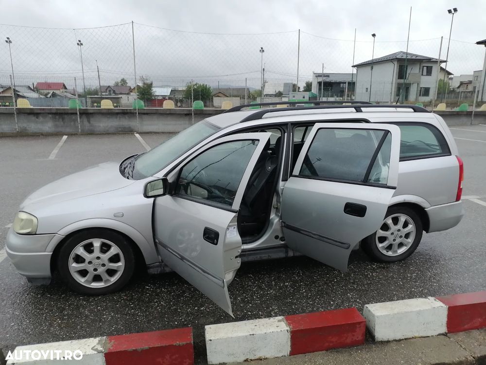 Opel Astra 1.6 - 11