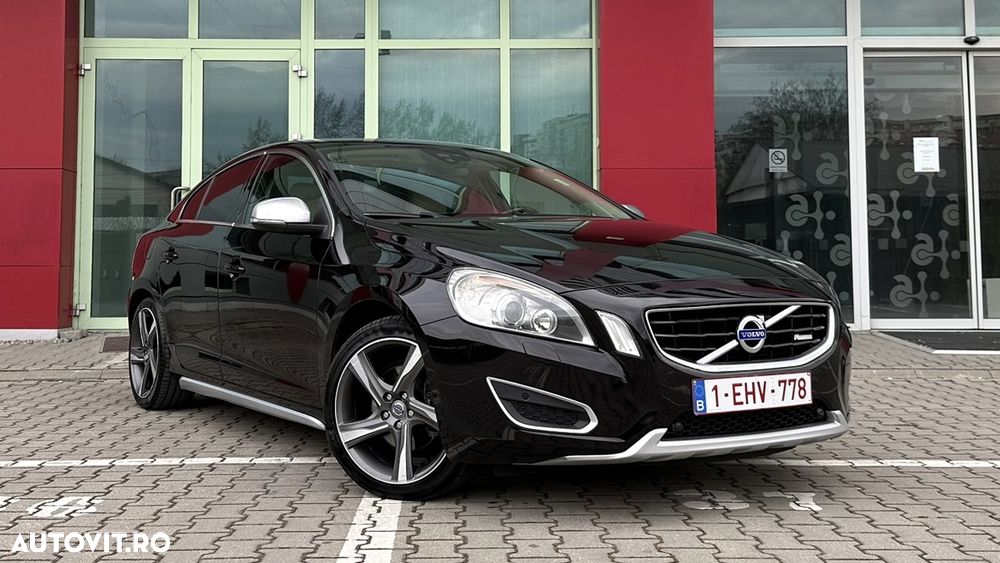 Volvo S60 - 1