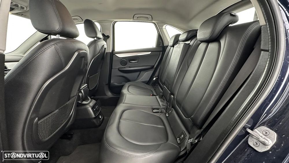 BMW 216 Active Tourer d Corporate Edition Business Edition - 44