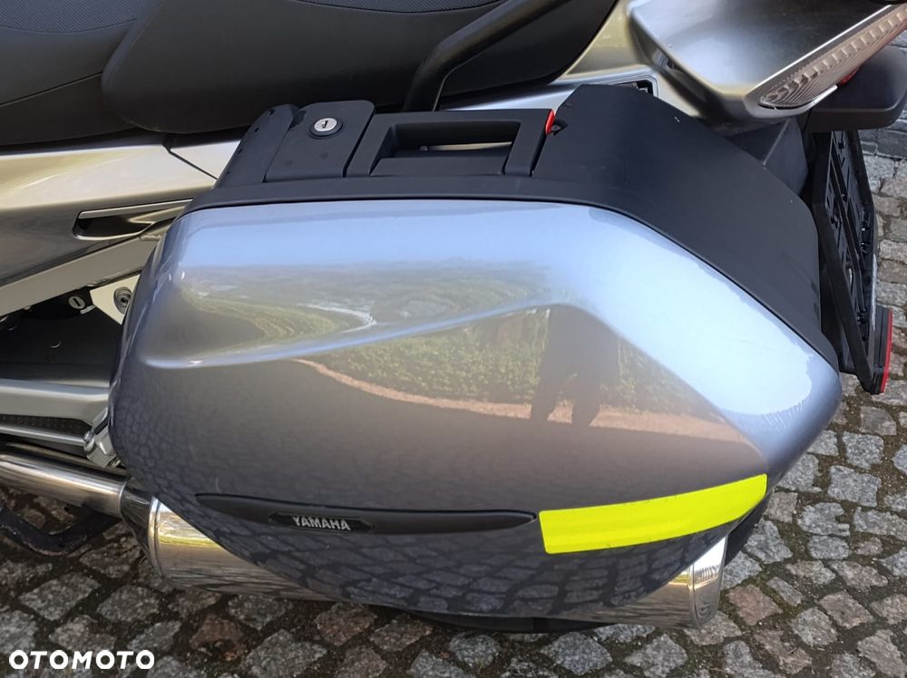 Yamaha FJR - 30