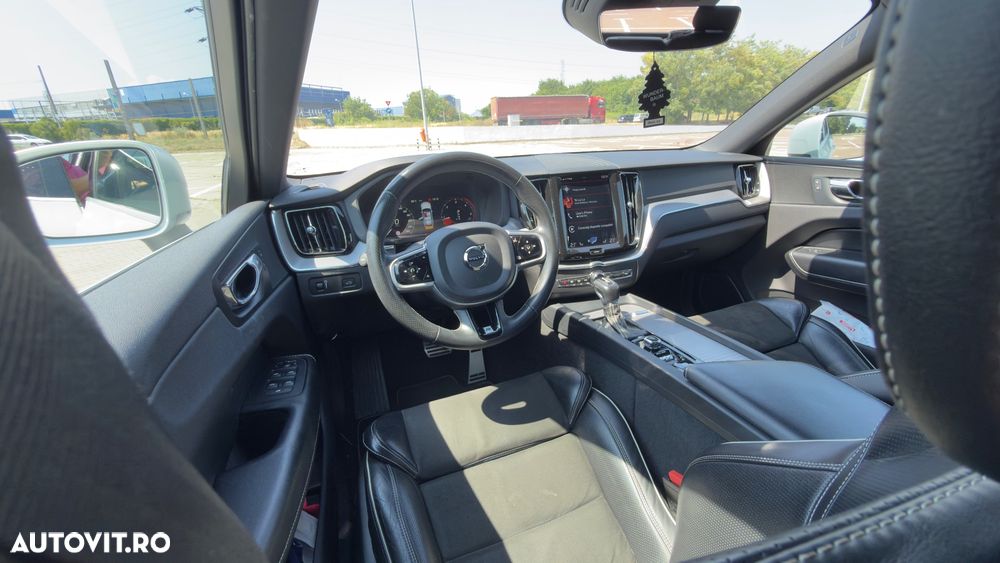 Volvo XC 60 D4 AWD R-Design - 7