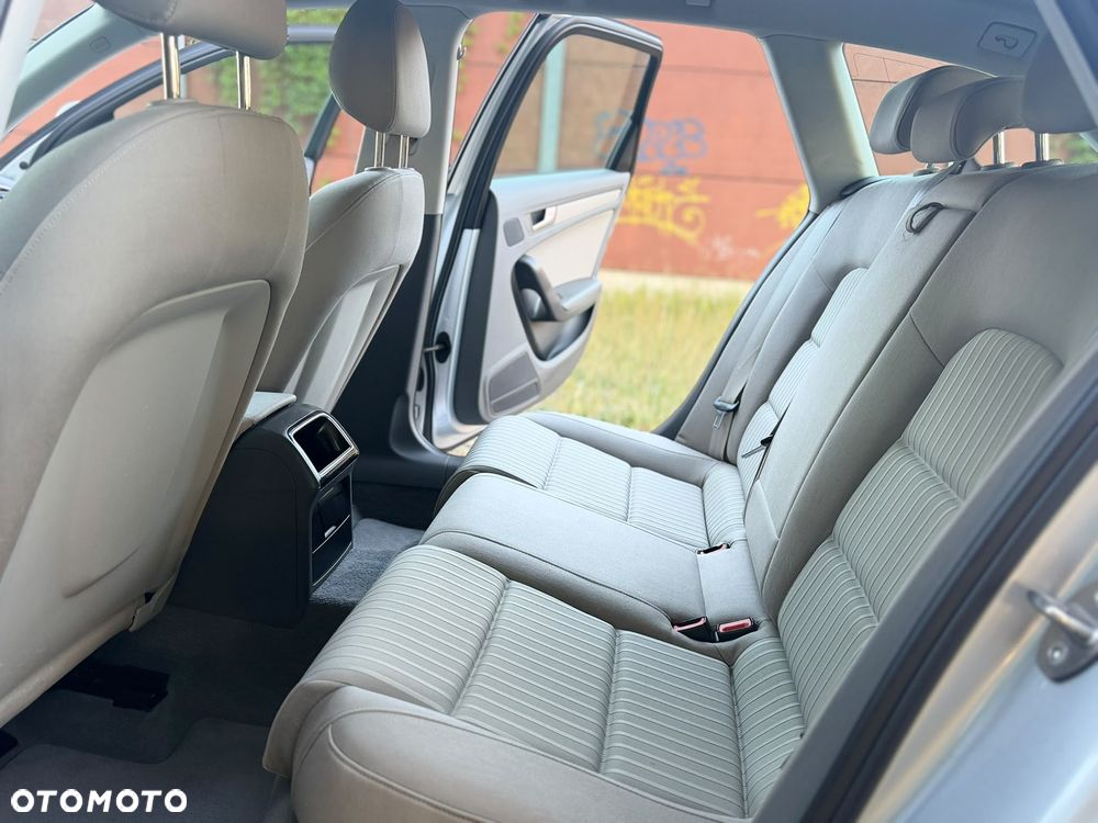 Audi A4 Avant 1.8 TFSI Ambiente - 24