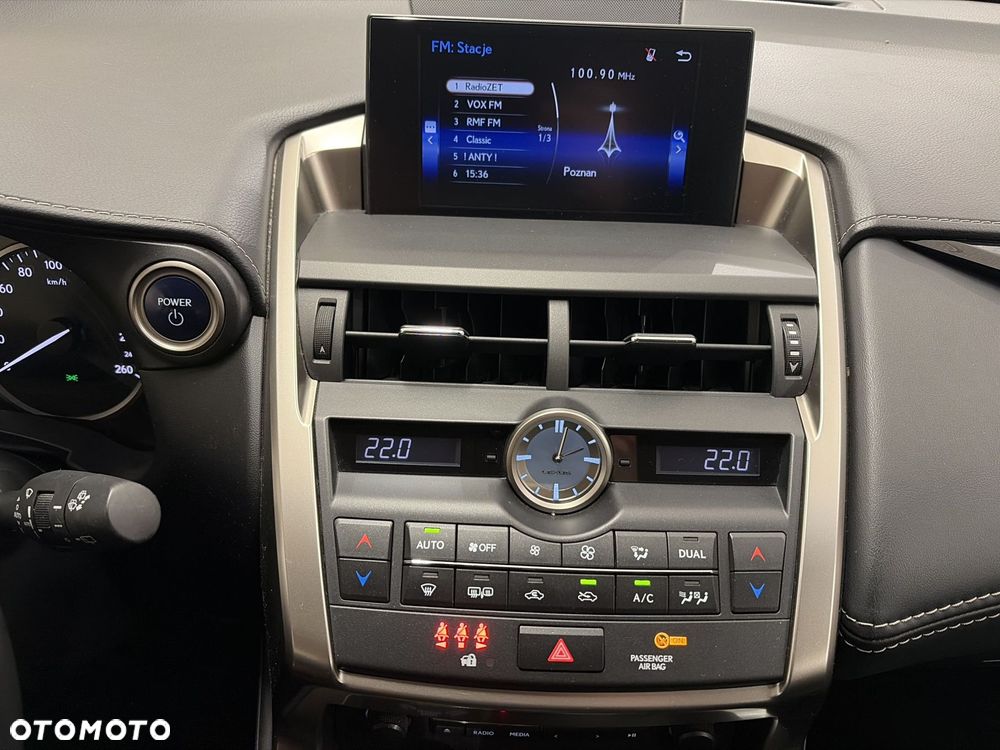 Lexus NX 300h Elegance 2WD - 15