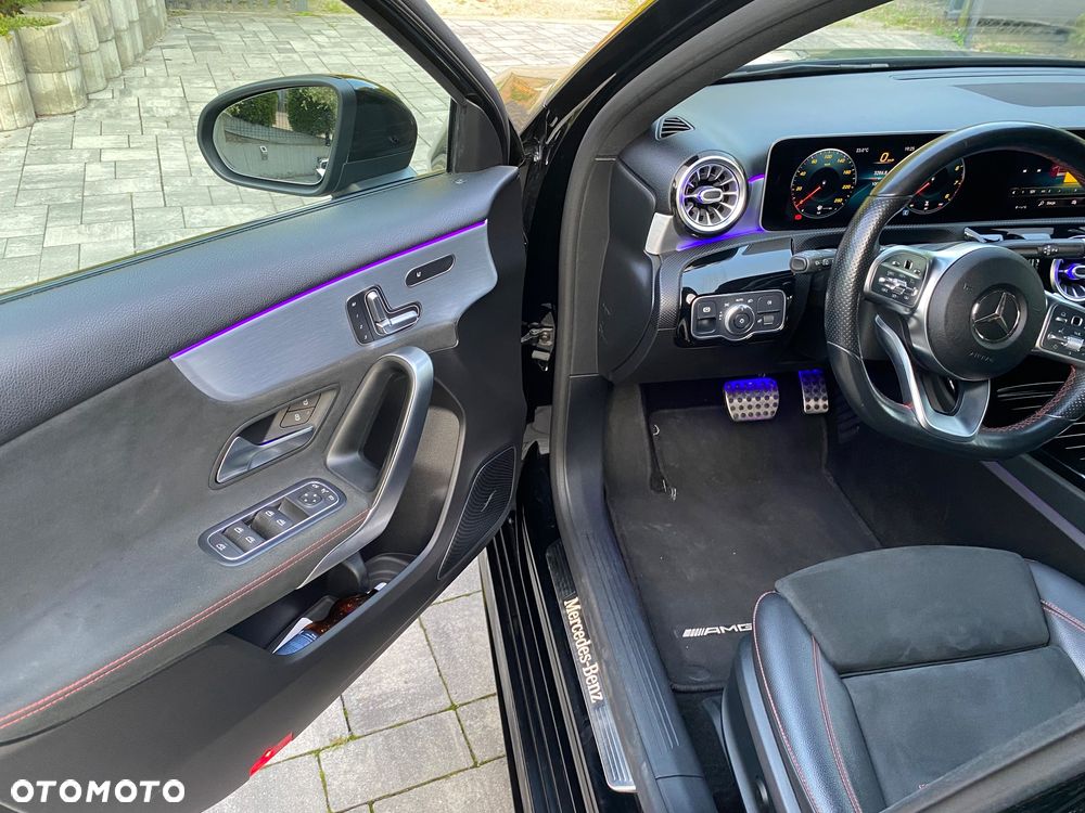 Mercedes-Benz Klasa A 250 Edycja specjalna 7G-DCT - 14