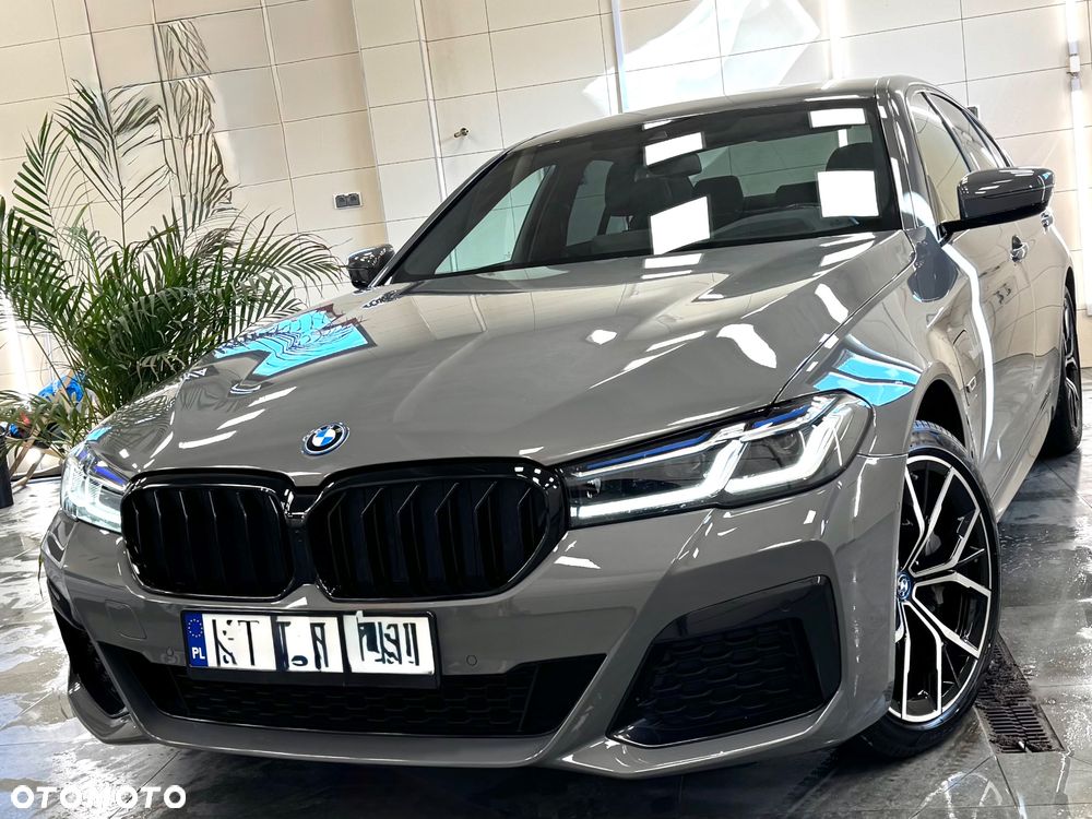 BMW Seria 5 530e xDrive M Sport Edition - 3