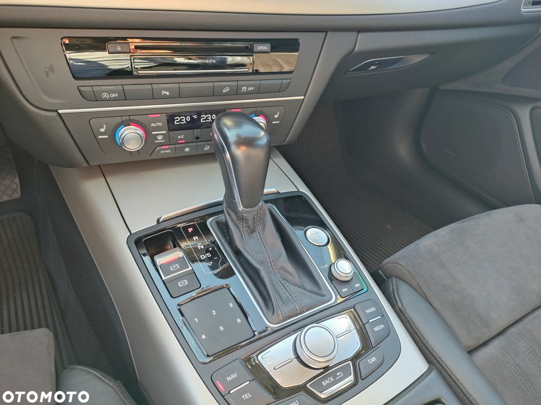 Audi A6 Allroad - 28