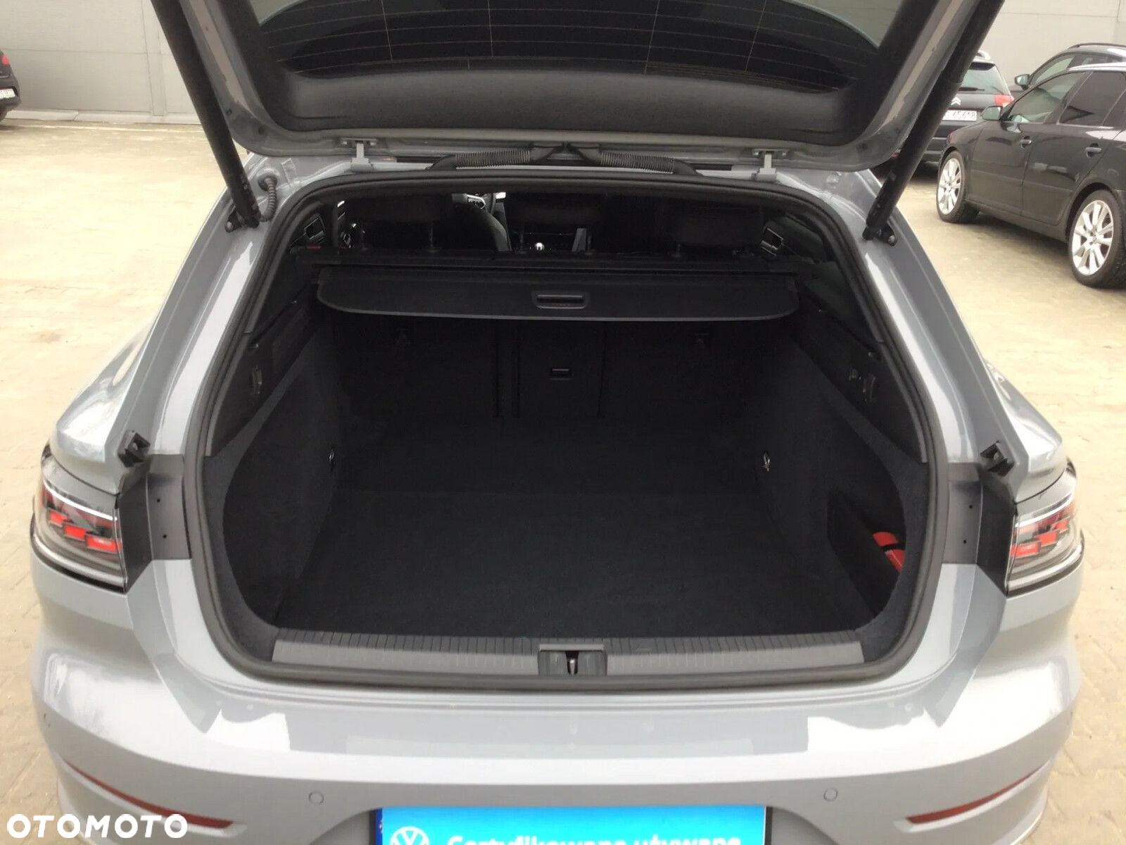 Volkswagen Arteon 2.0 TDI 4Motion R-Line DSG - 23