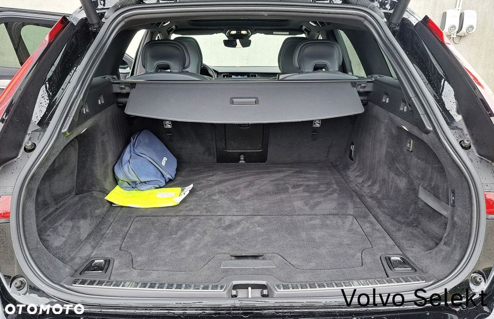 Volvo V90 - 35