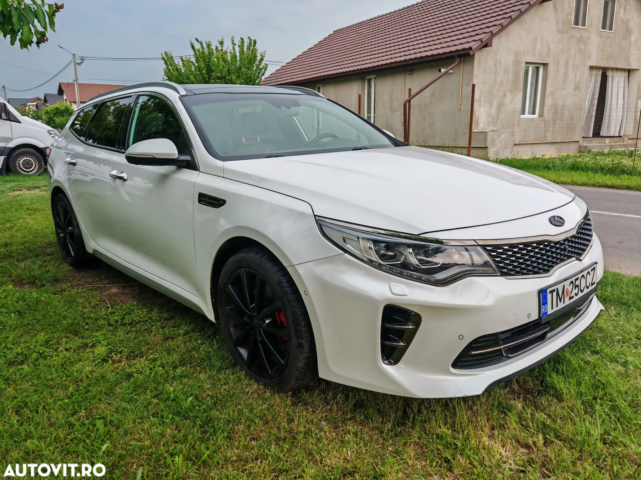 Kia Optima 1.7 DSL 7DCT GT Line - 8