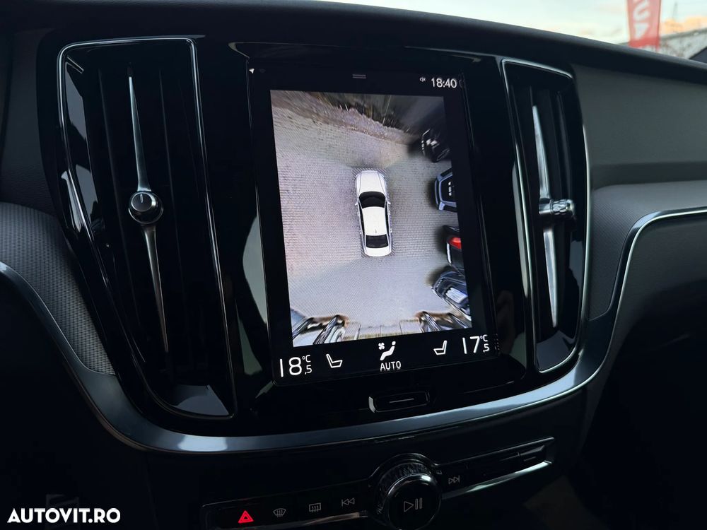 Volvo S60 T8 Recharge AWD Geartronic RDesign - 8