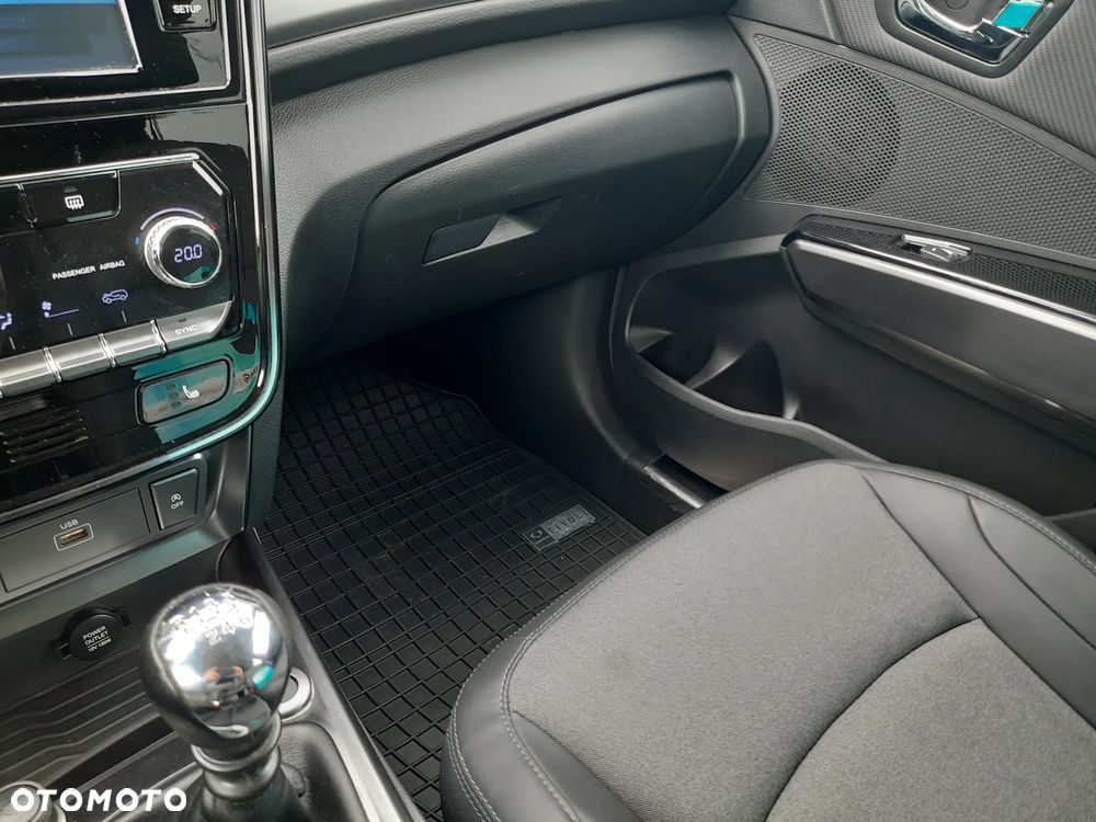SsangYong/KGM Tivoli 1.5 T-GDI Sapphire - 18