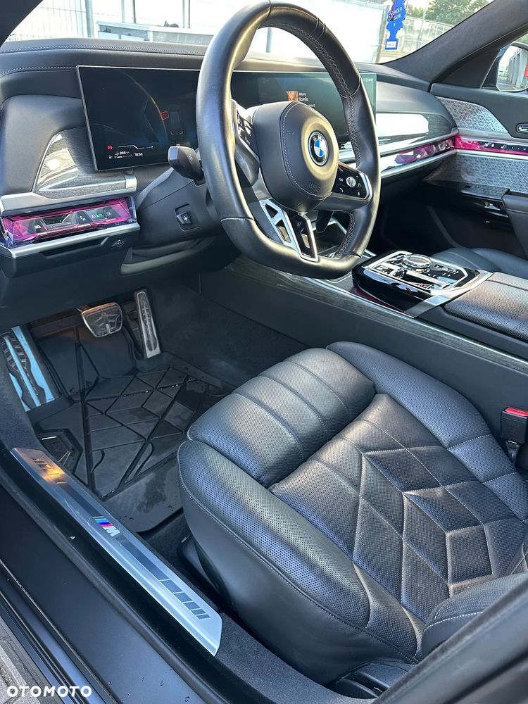 BMW Seria 7 - 9