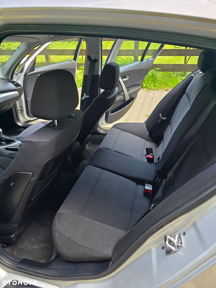 BMW Seria 1 118d - 31
