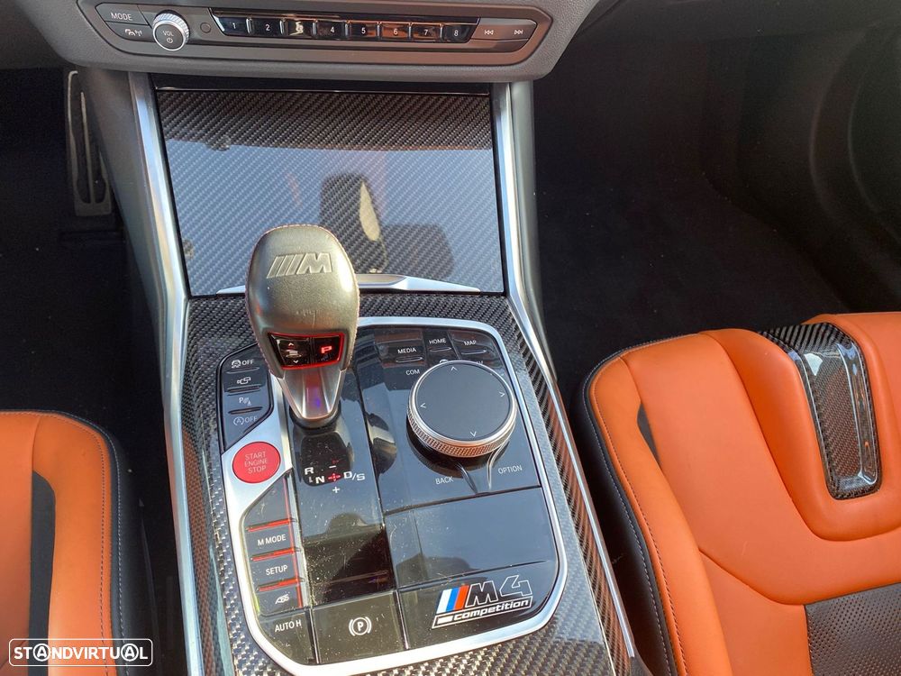 BMW M4 Competition xDrive - 11