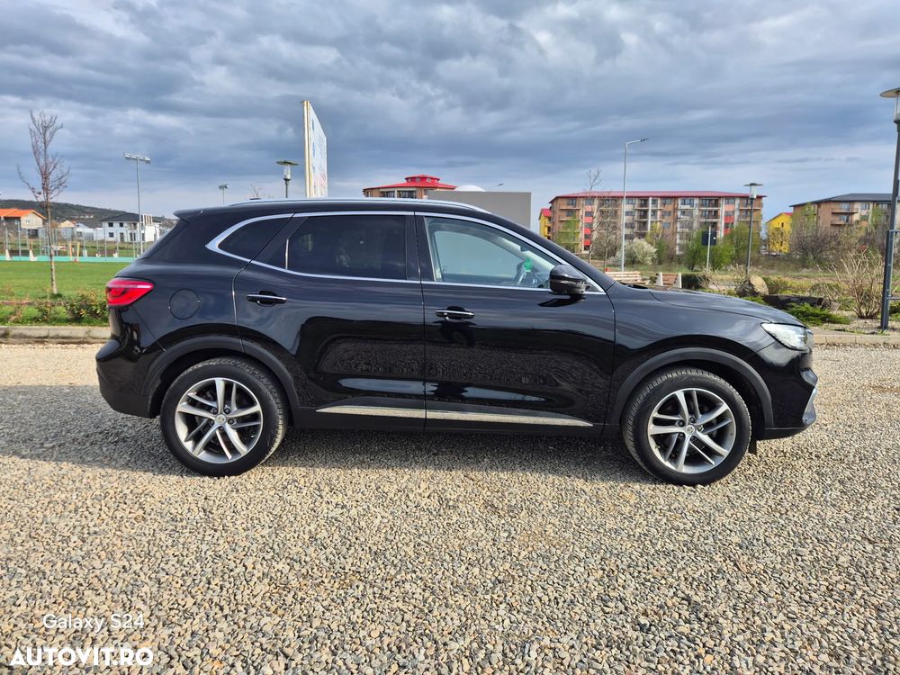 MG EHS ver-1-5t--gdi-phev-luxury - 30
