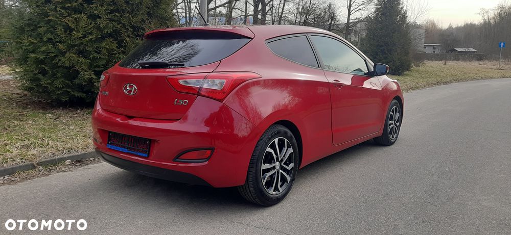 Hyundai i30 1.6 GDI BlueDrive Comfort - 8