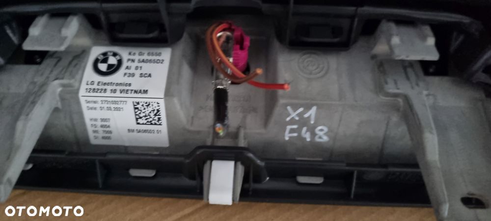 BMW X1 F48 2015- Monitor Wyświetlacz nawigacji Oryginał demontaż - 4