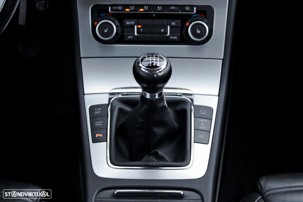 VW Passat CC 2.0 TDi - 26