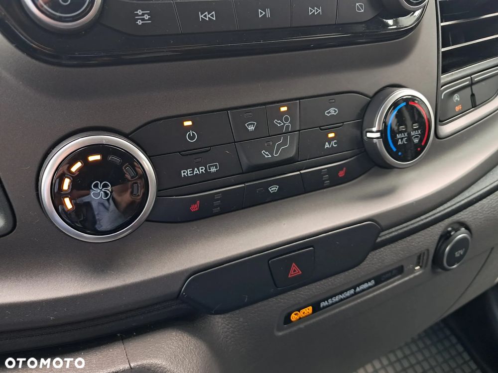 Ford Transit Custom - 23