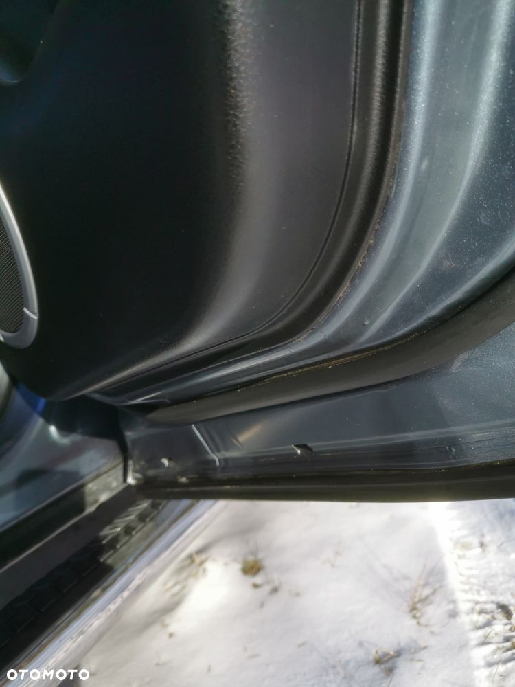 Suzuki Grand Vitara 1.9 DDiS De Luxe - 19