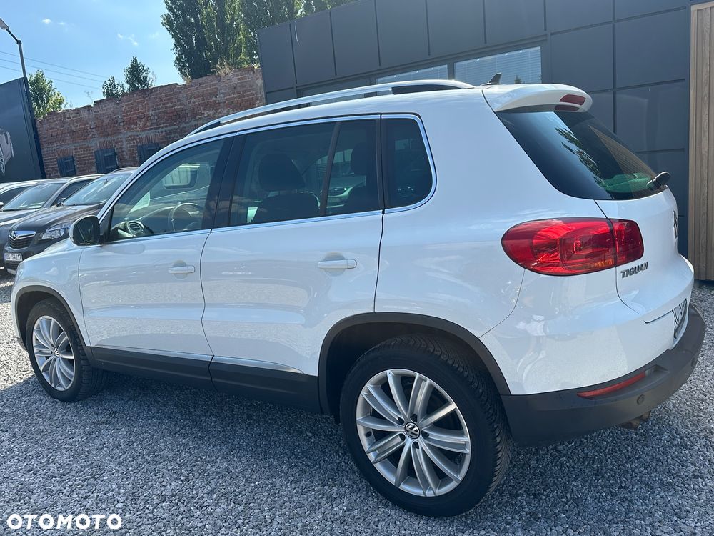 Volkswagen Tiguan 2.0 TDI DPF 4Motion BlueMotion Technology Exclusive - 8