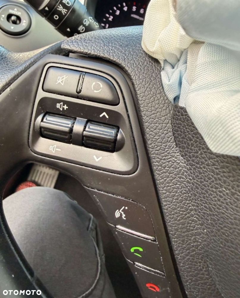 Kia Ceed - 16