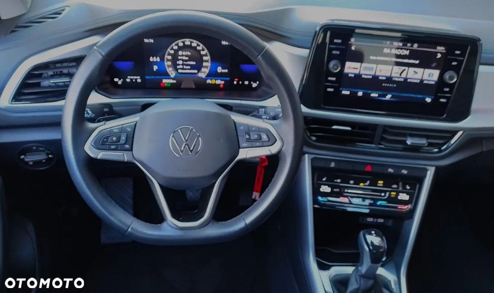 Volkswagen T-Roc - 12