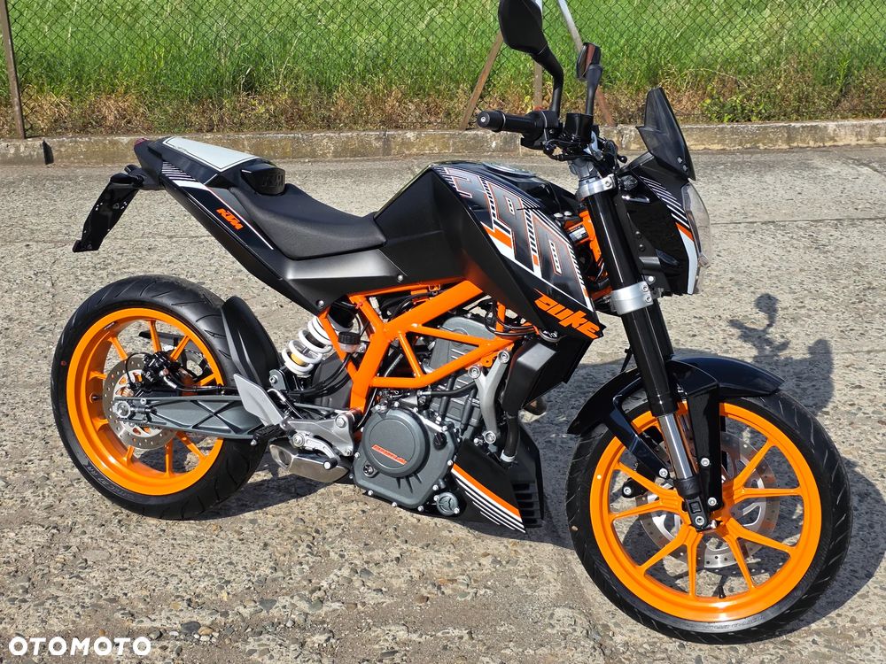 KTM Duke 390 - 1