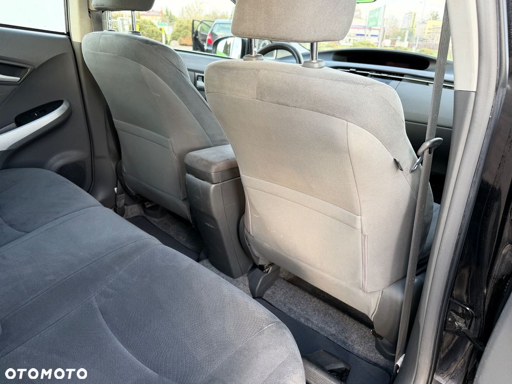 Toyota Prius 1.8 HSD Active - 17