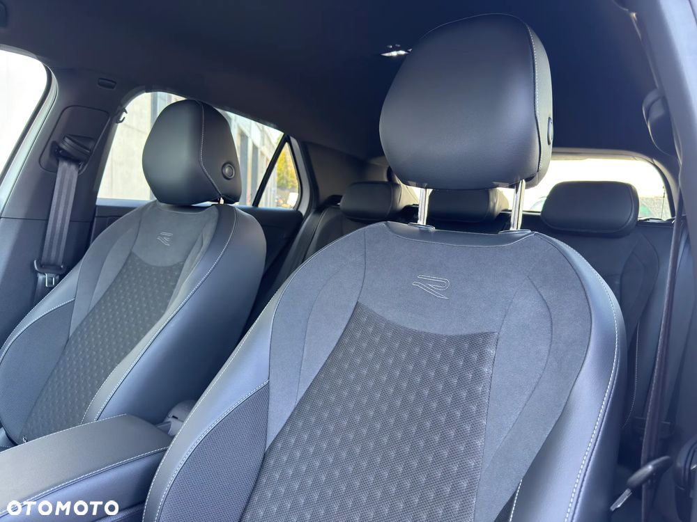 Volkswagen T-Roc 1.5 TSI R-Line DSG - 11