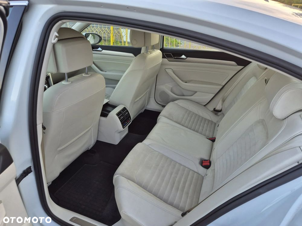 Volkswagen Passat 2.0 TDI BMT Highline DSG - 13