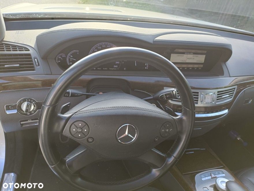 Mercedes-Benz S-Class 2012 photo 3