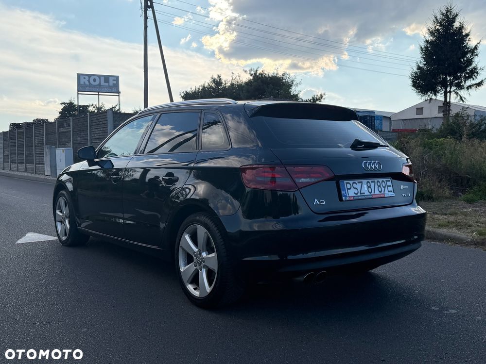 Audi A3 Sportback 1.4 TFSI Ambiente - 12