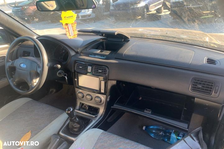 Vas lichid parbriz Subaru Forester 1 (facelift)  [din 2000 pana  2002] seria Crossover 2.0 AT (125 - 7