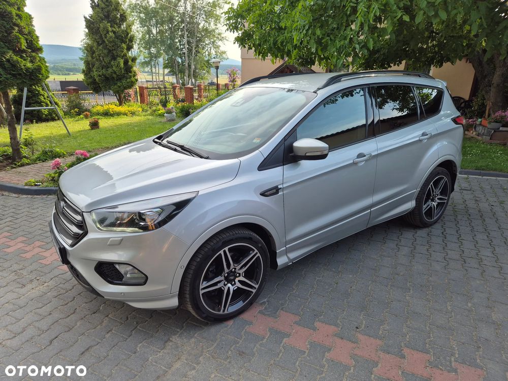 Ford Kuga 2.0 TDCi 4x4 ST-Line - 11