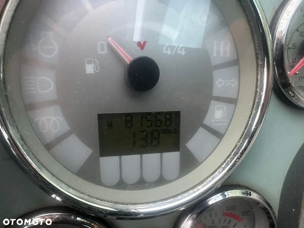 Claas Scorpion 7045 Plus - 14