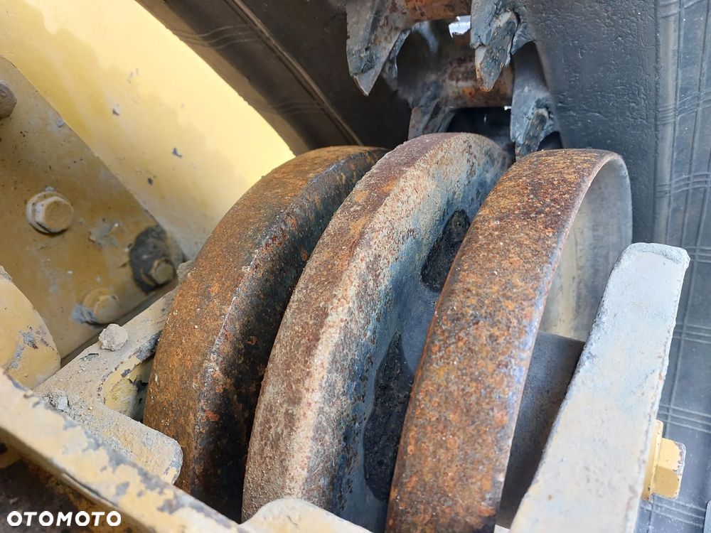 Caterpillar 279D3 - 24