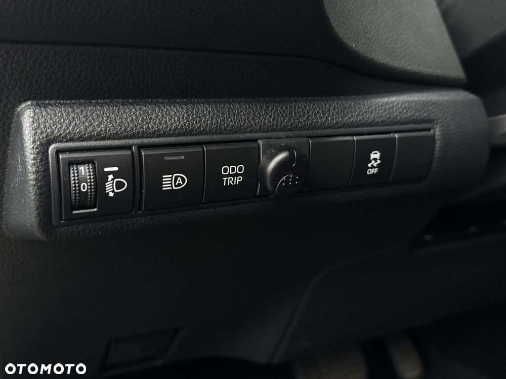 Toyota Corolla 1.8 Hybrid Style - 28