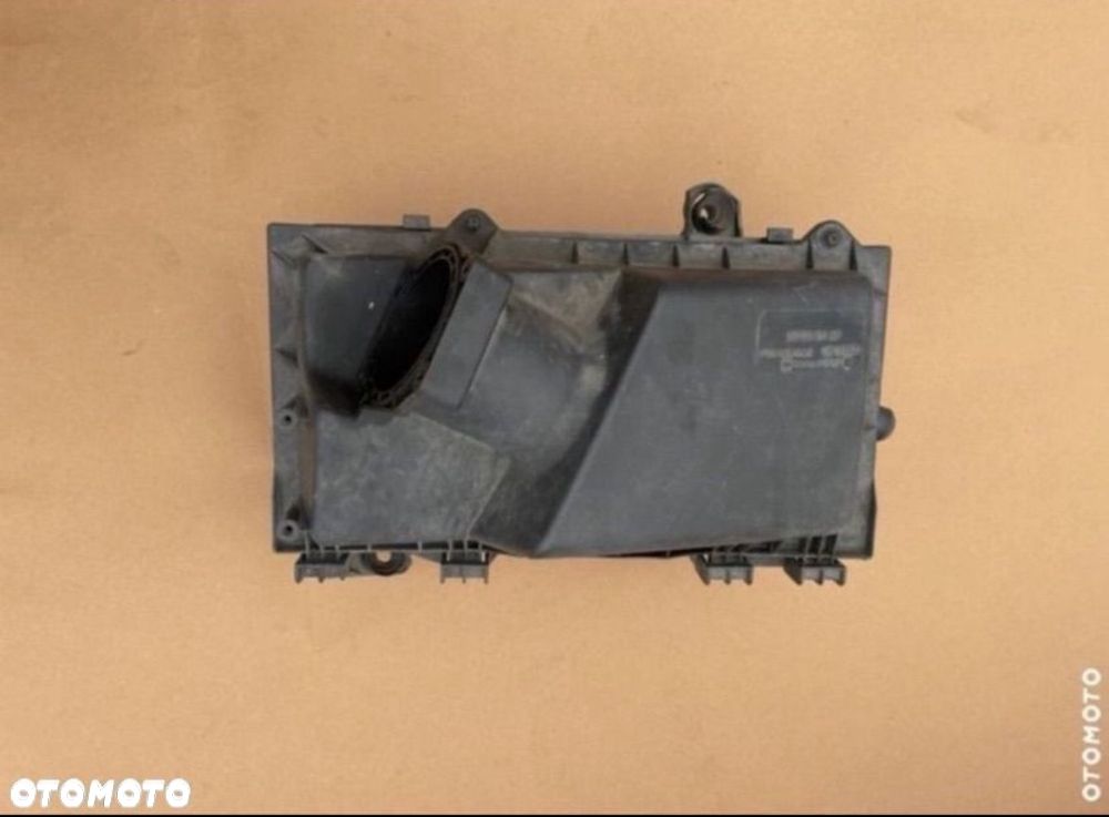 1J0129607AF Obudowa filtra powietrza audi a3 8L skoda vw Ag