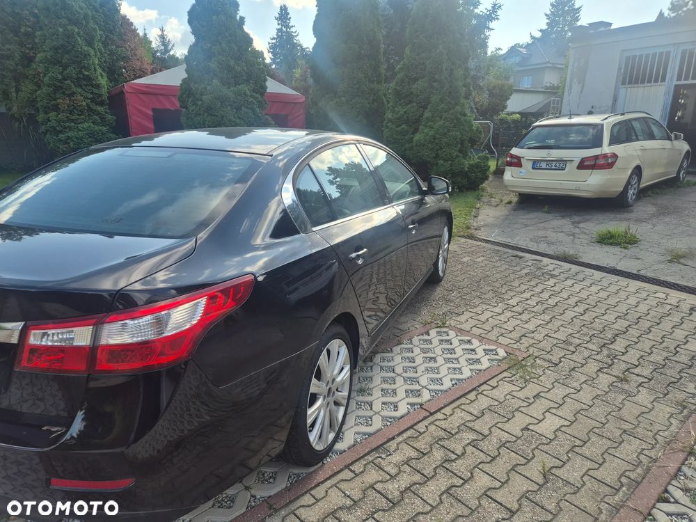 Renault Latitude - 5