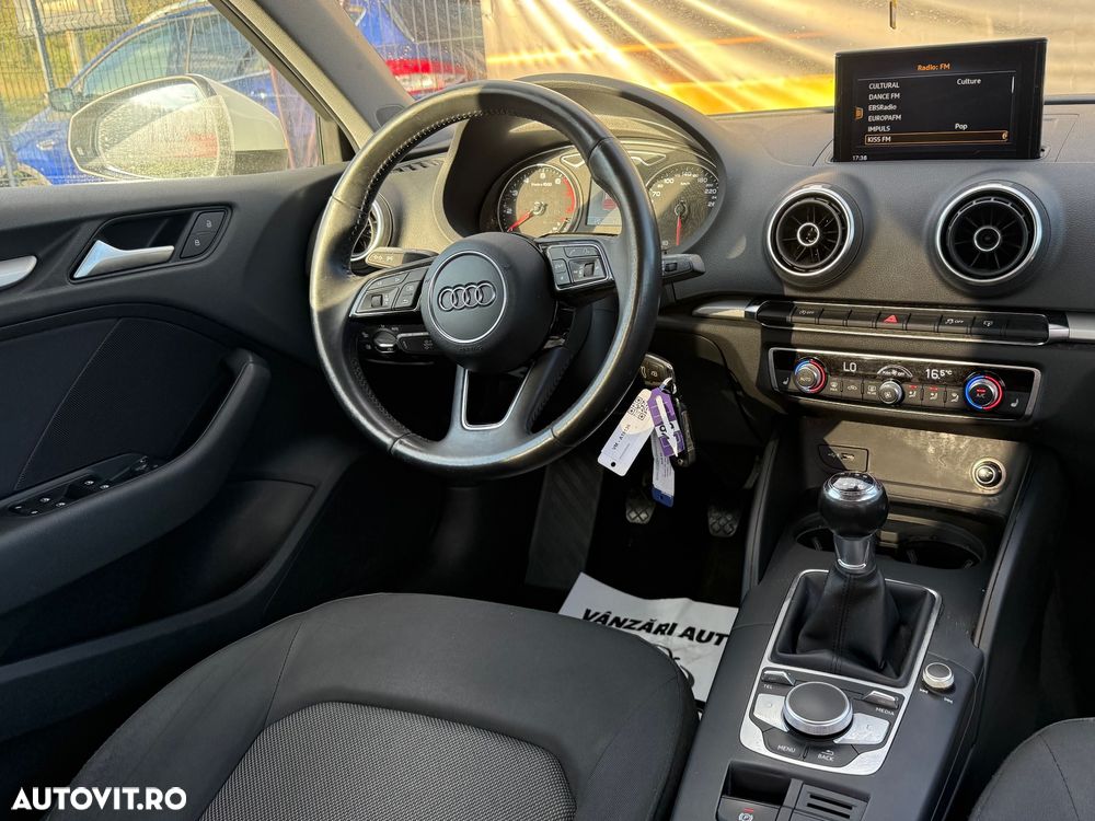 Audi A3 1.0 TFSI Sportback design - 7