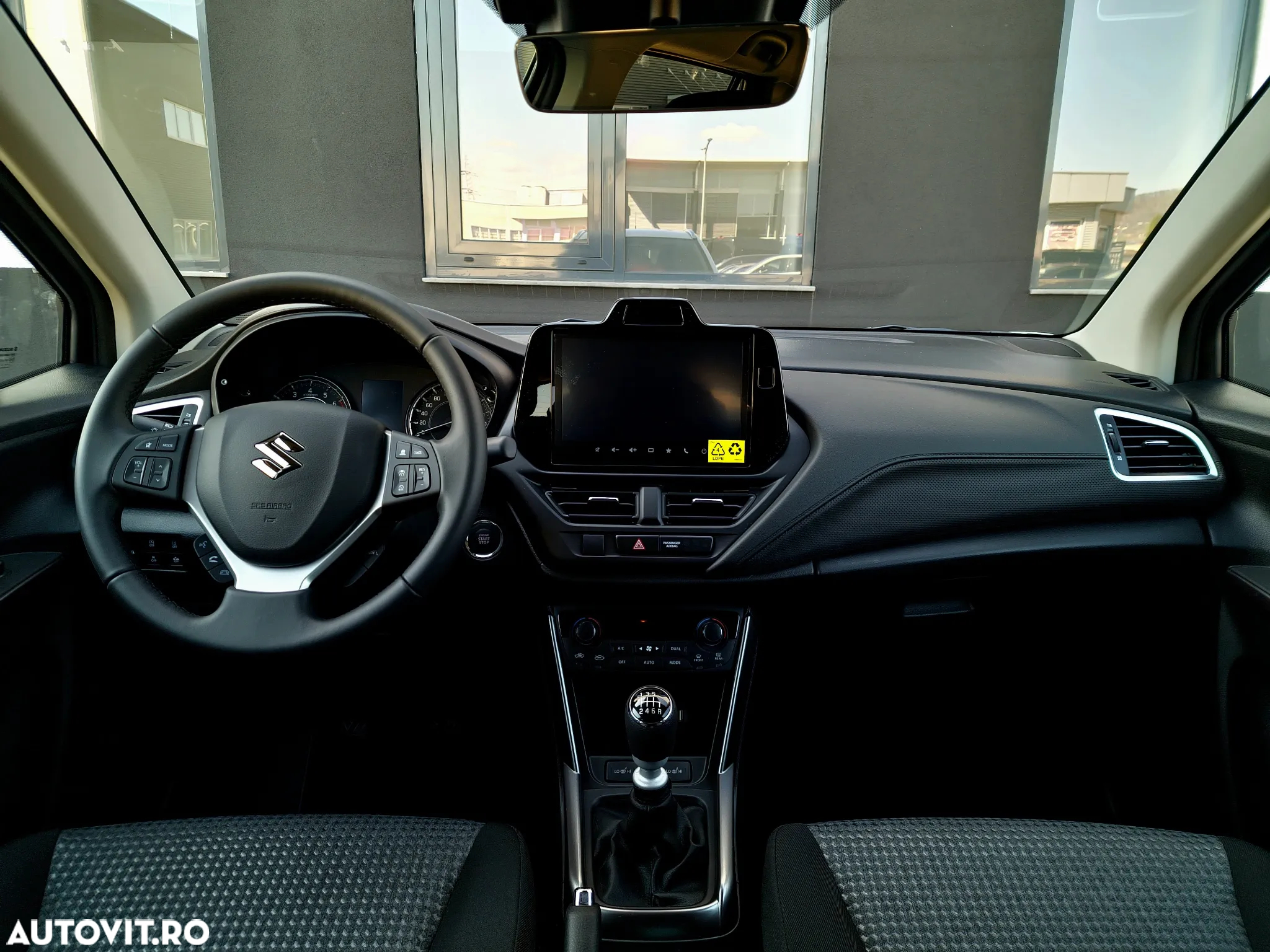 Suzuki SX4 S-Cross 1.4 Boosterjet MHEV Passion - 7