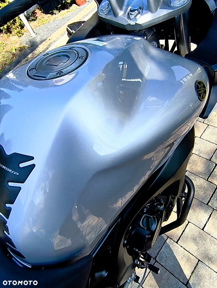 Yamaha FZ6 - 7