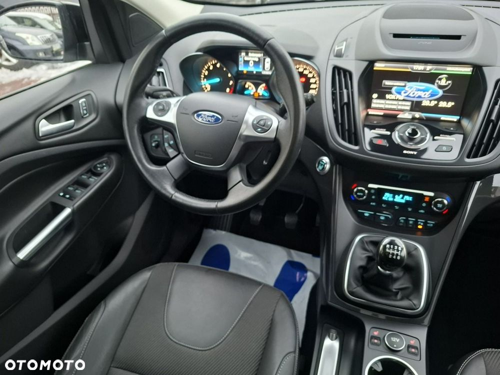 Ford Kuga 1.5 EcoBoost 2x4 Business Edition - 15